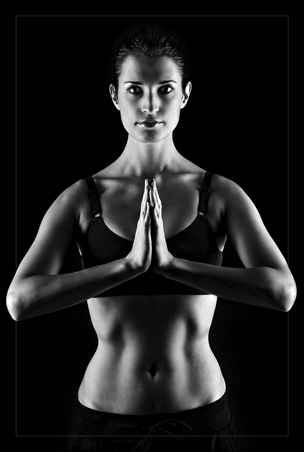 Posing Yoga - LowKey People Photography © by Magistus