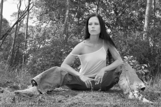Natural Jeans Fashion in Black & White © by Magistus