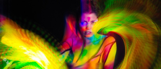 Neon Vortex - Body & Lightpainting Art - © by Magistus & Fabtraeume.com