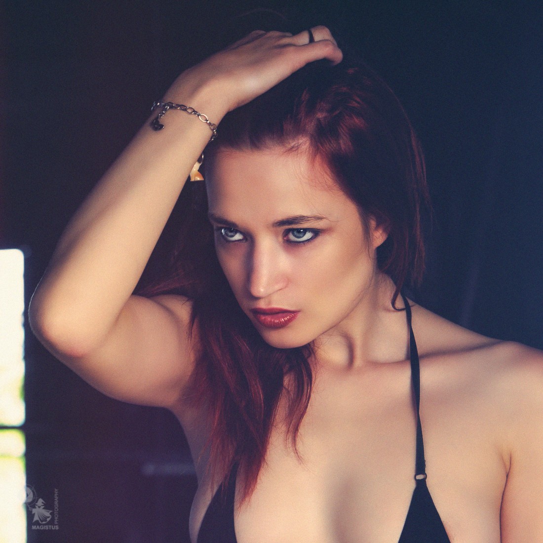The Glance - super sexy bikini portrait with fantastic model - © by Magistus